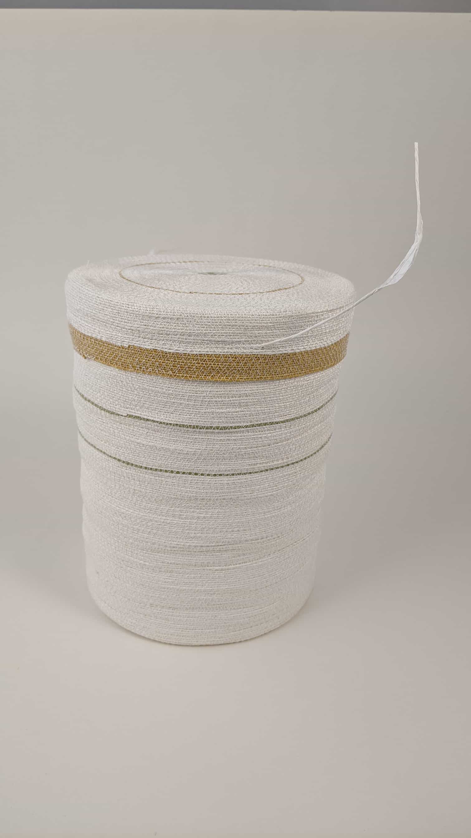 Urne "Esperanza" – Handgefertigte Papiergarn-Urne von Donata Oppermann